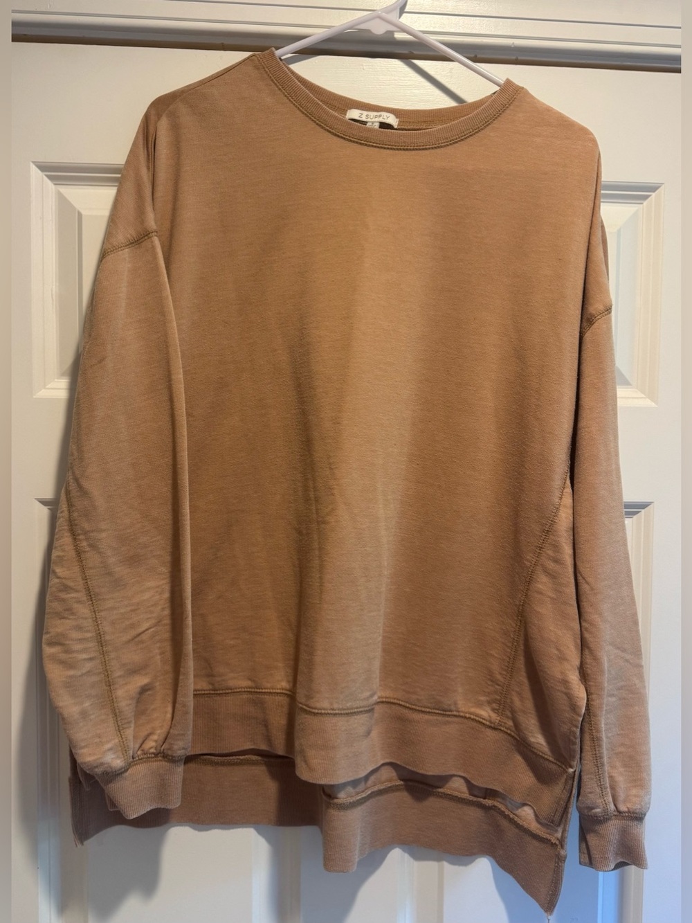 Z Supply Women’s Vintage Style Crewneck Lightweight Sweatshirt - Sandstone Tan